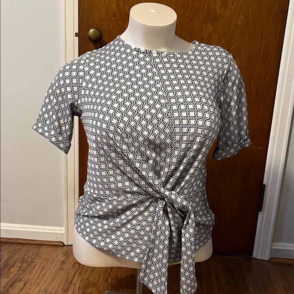 PerSeption Concept Black and White Geometric Blouse